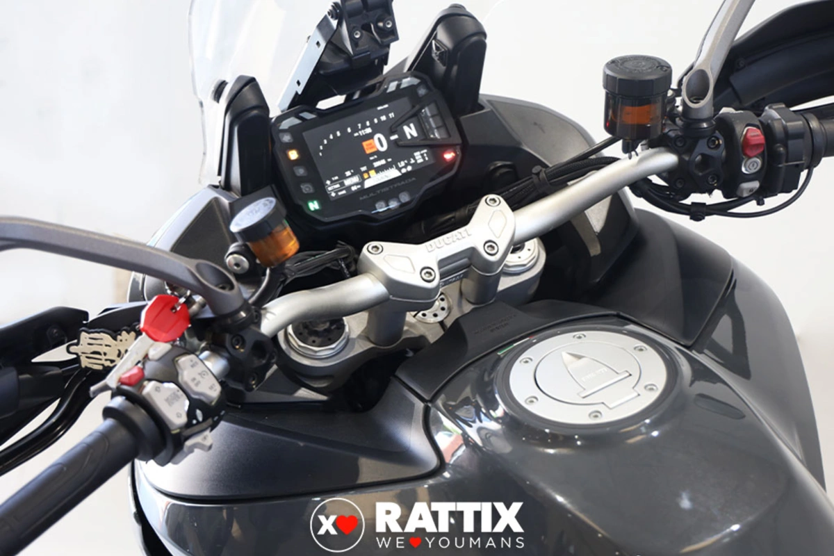 DUCATI Multistrada V2 S