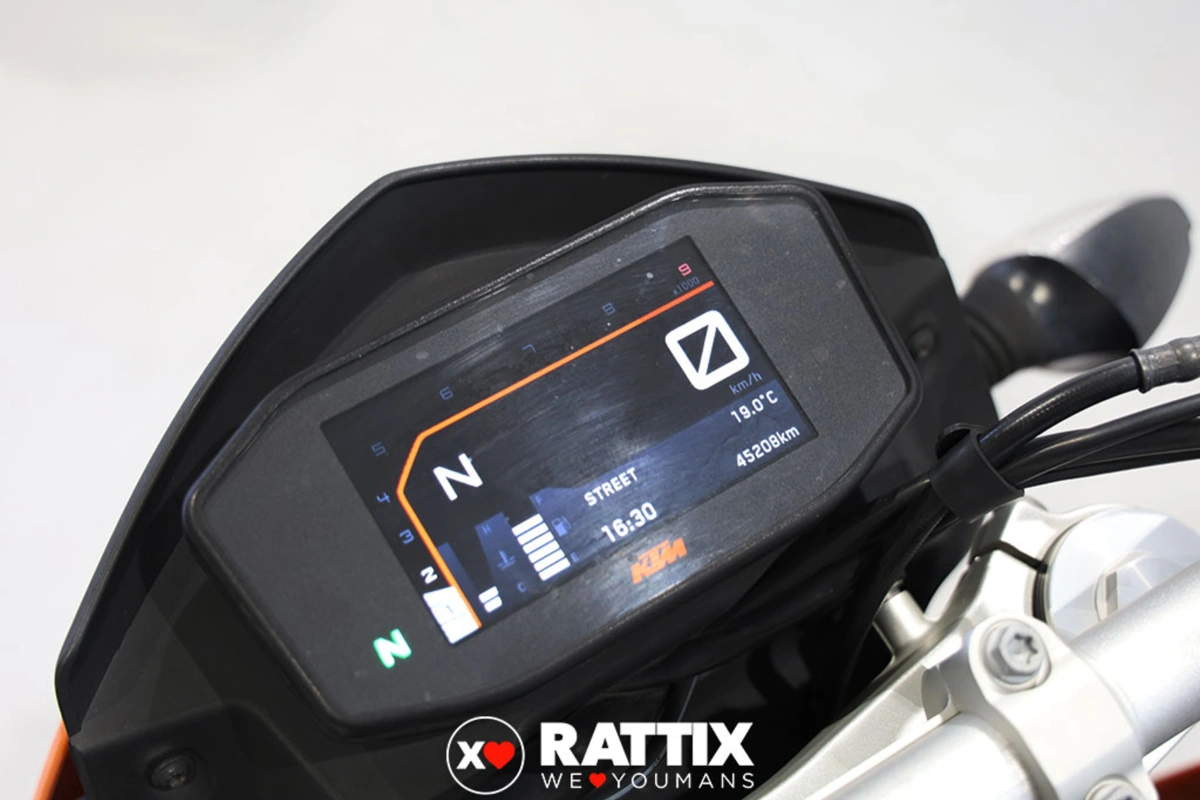 KTM 690 Duke Abs my16