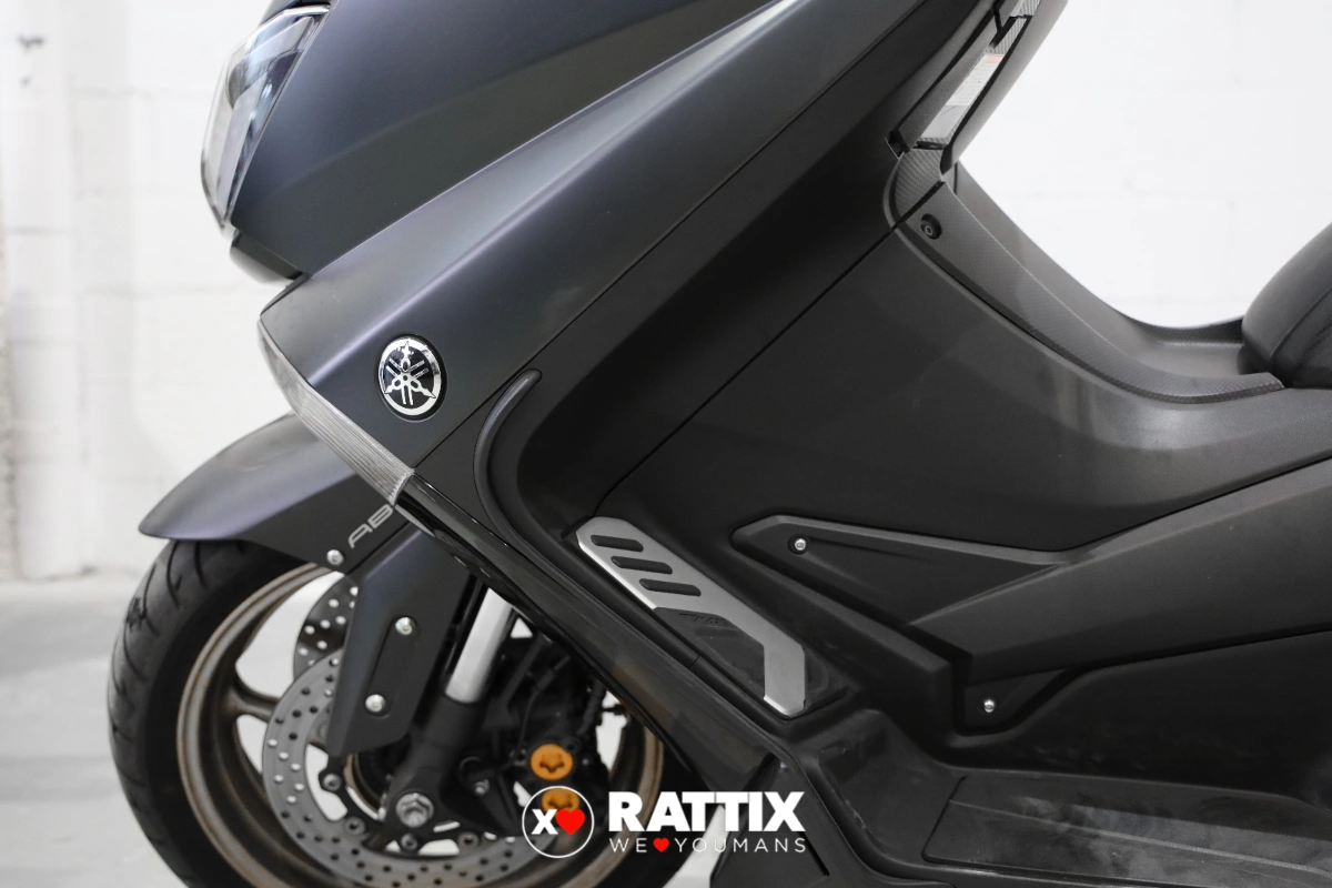YAMAHA T-Max 530 ABS