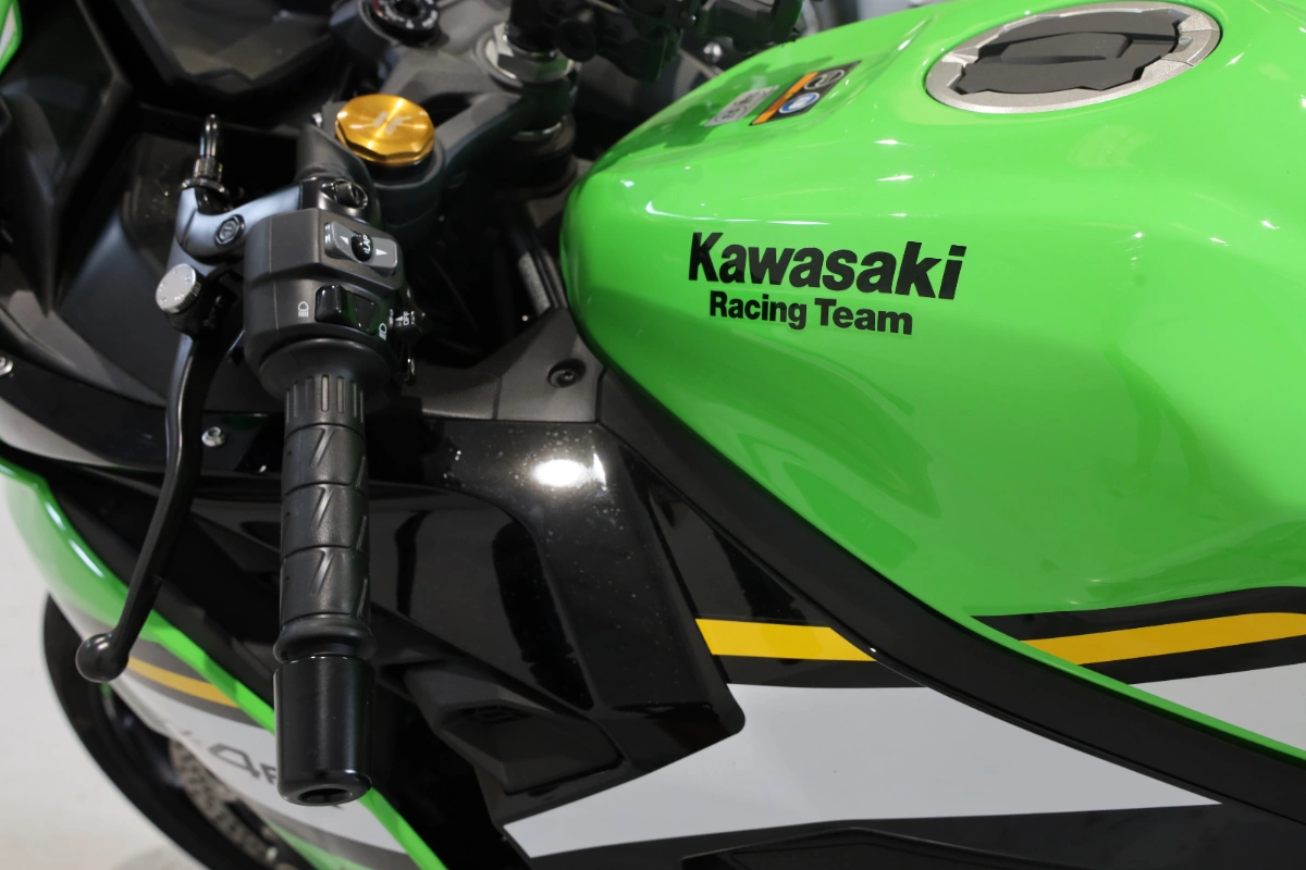 KAWASAKI Ninja ZX-4R Abs my24
