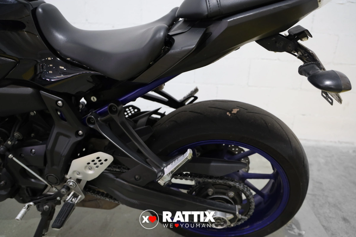 YAMAHA MT-07 690 Abs