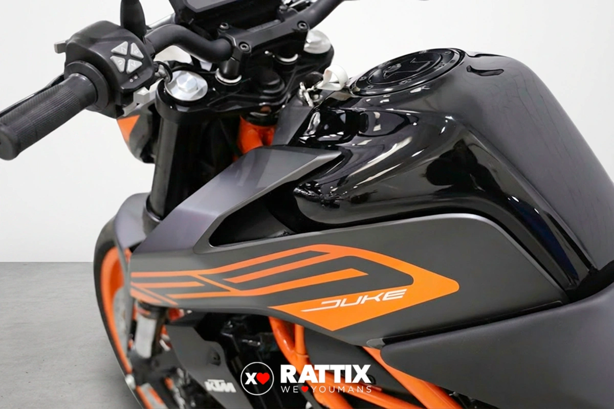 KTM 125 Duke Abs my21