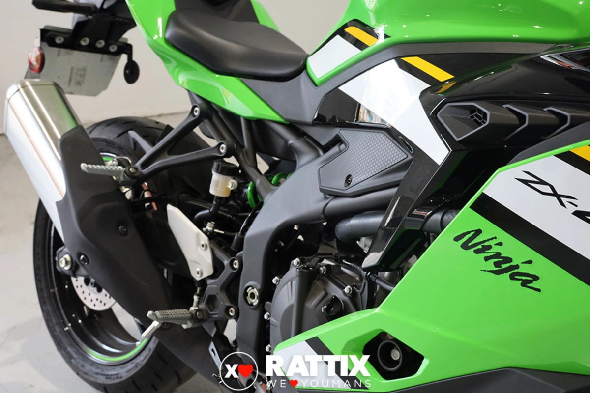 KAWASAKI Ninja ZX-4R Abs my24