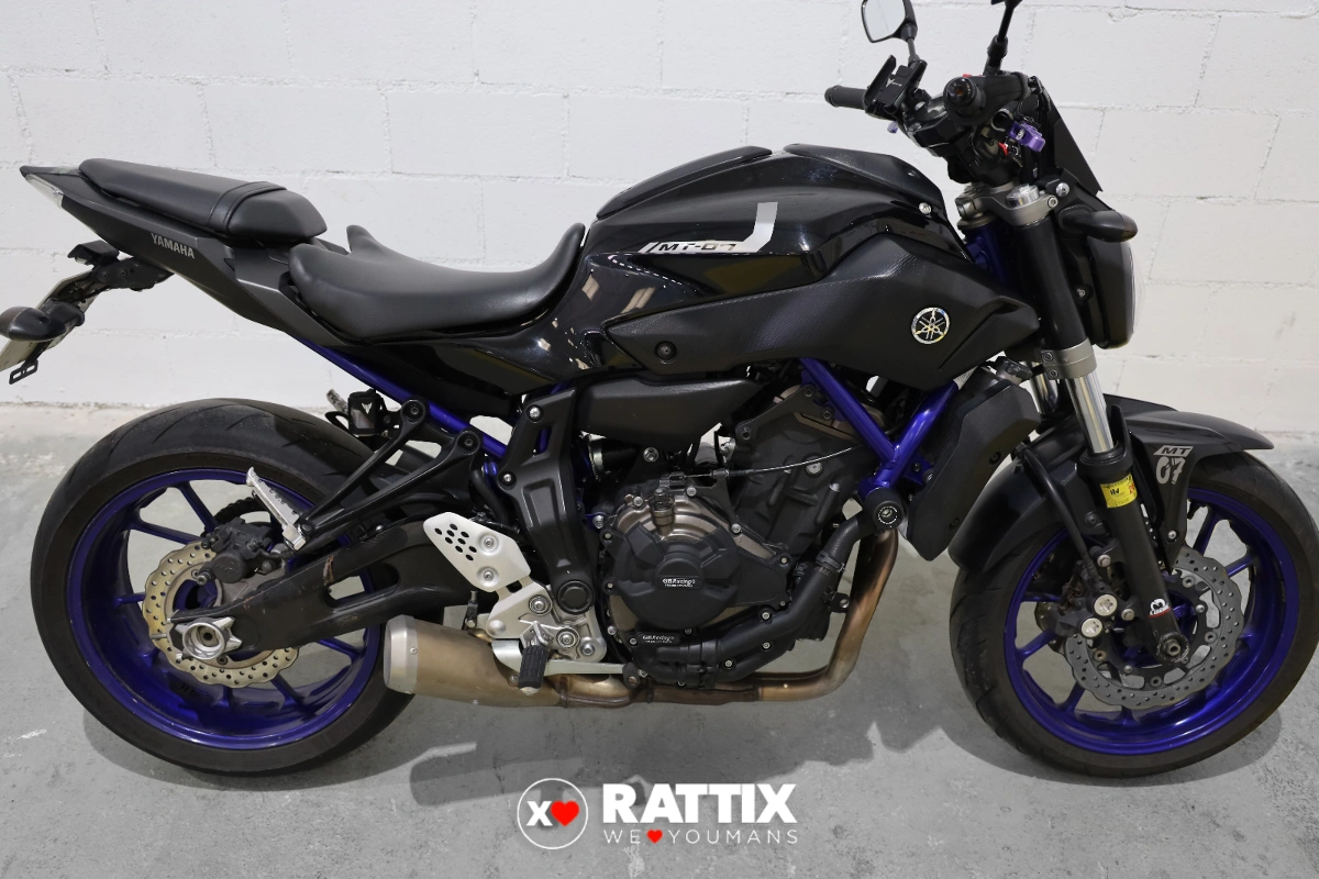 YAMAHA MT-07 690 Abs