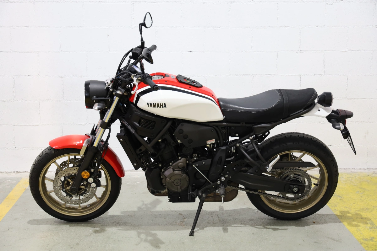 YAMAHA XSR 700 Abs