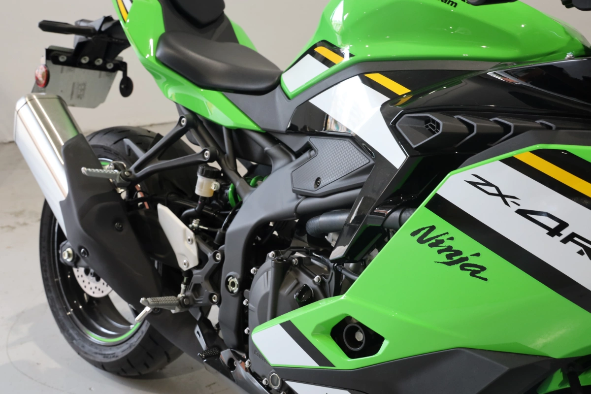 KAWASAKI Ninja ZX-4R Abs my24