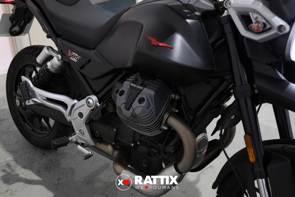 MOTO GUZZI V85 Strada Abs