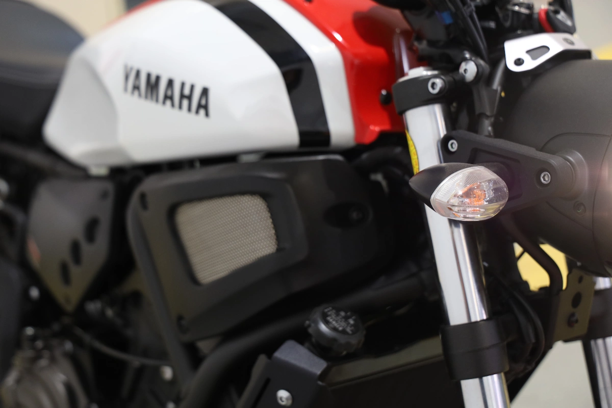 YAMAHA XSR 700 Abs