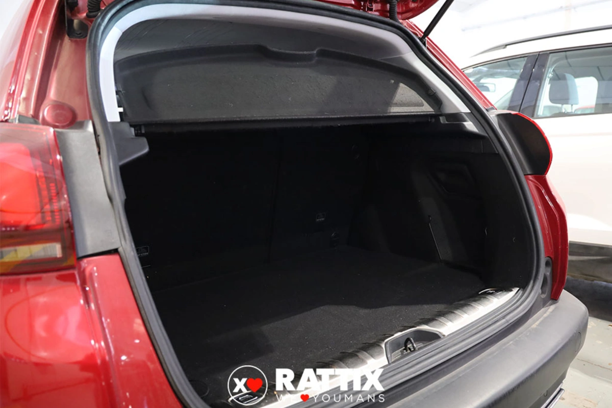 PEUGEOT 2008 1.5 BlueHDi 120 GT Line EAT6