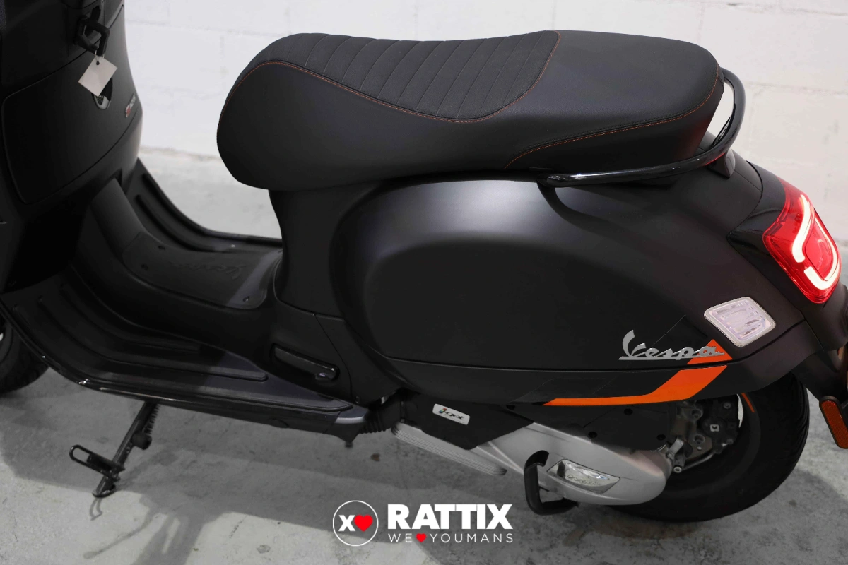 VESPA Vespa GTS 125 hpe Super Sport my25