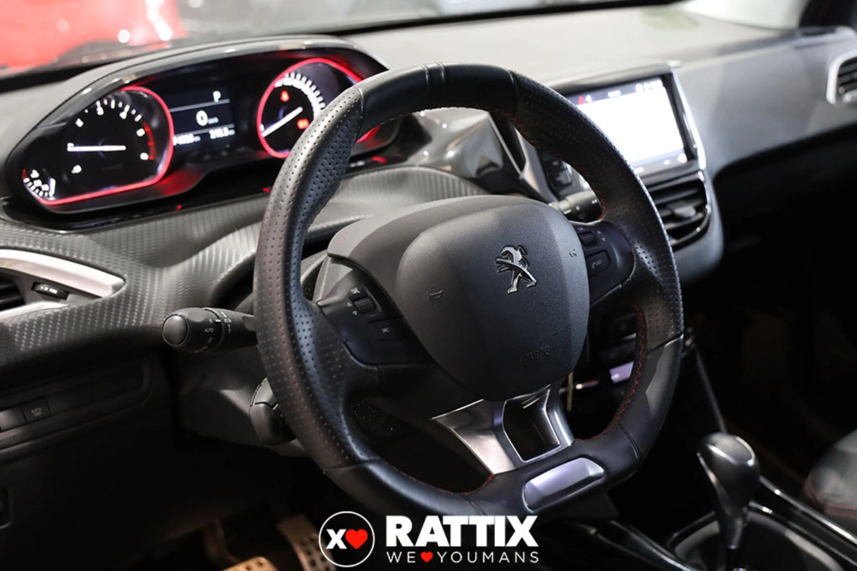 PEUGEOT 2008 1.5 BlueHDi 120 GT Line EAT6