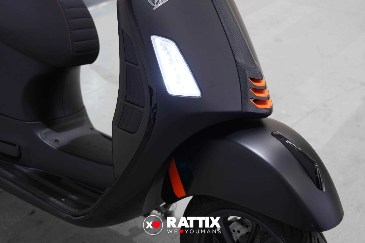 VESPA Vespa GTS 125 hpe Super Sport my25