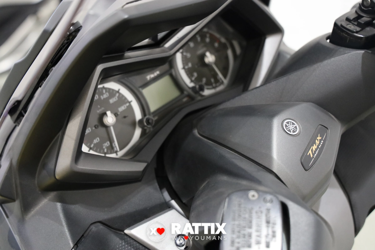 YAMAHA T-Max 530 ABS