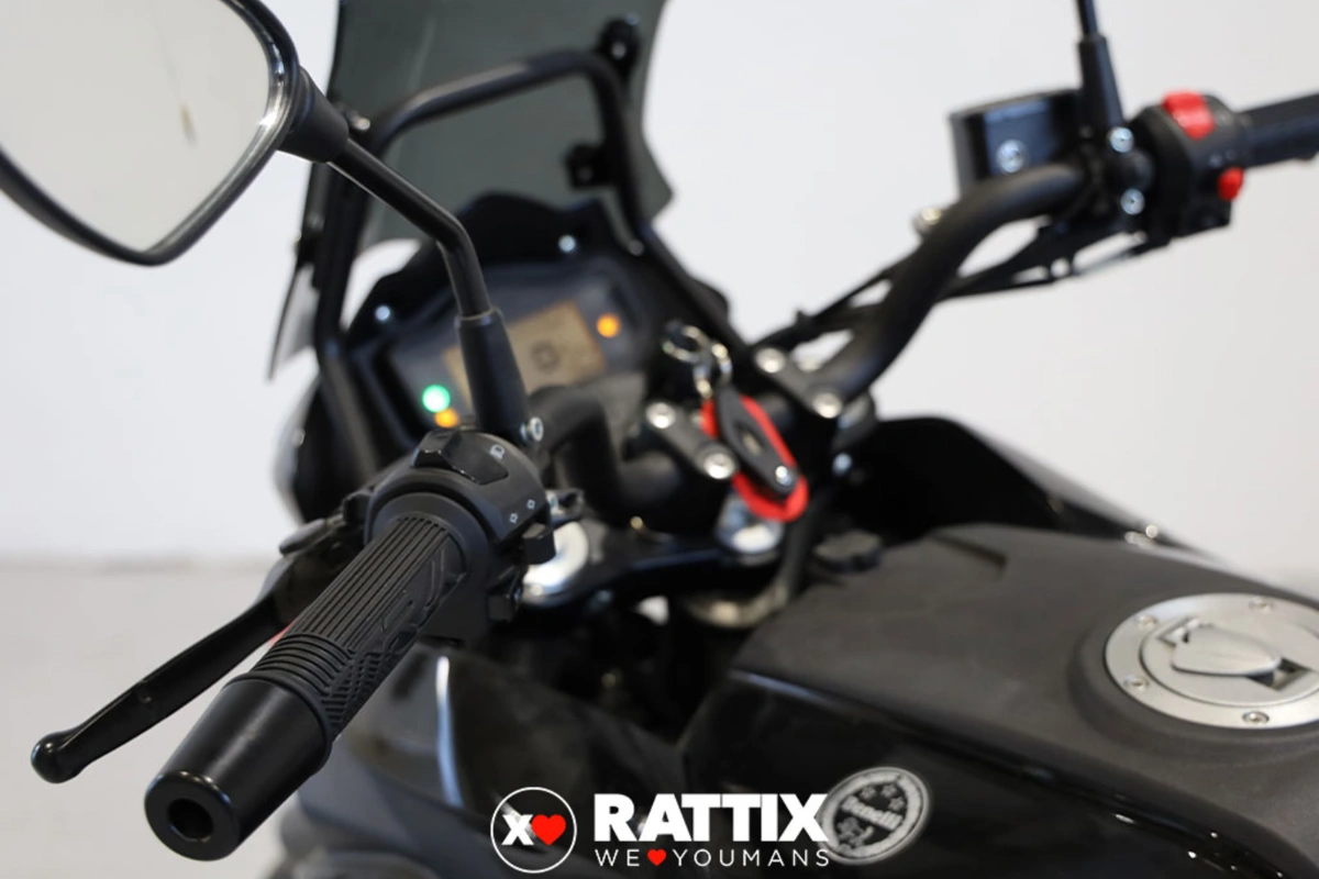 BENELLI TRK 251 TRK 251