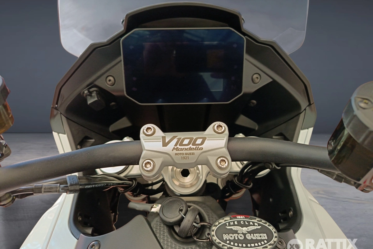 MOTO GUZZI V100 Mandello my23