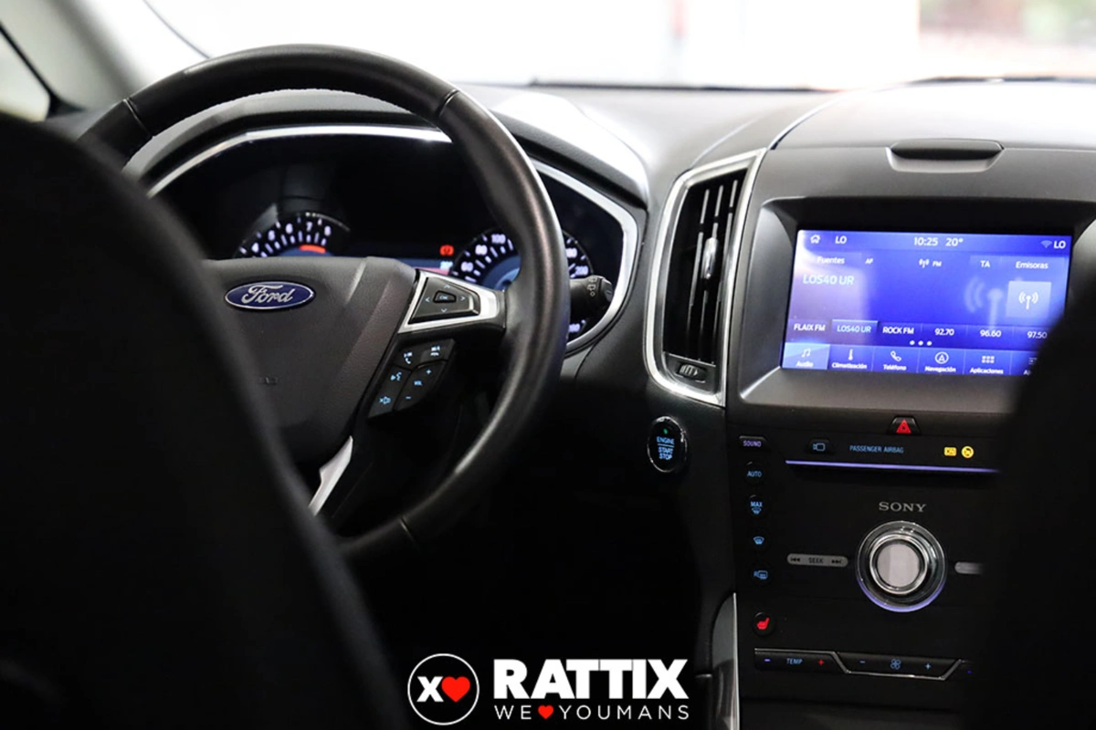 FORD S-Max 2.5 Duratec FHEV 190cv Titanium Aut. S-Max 2.5 Duratec FHEV 190cv Titanium Aut.