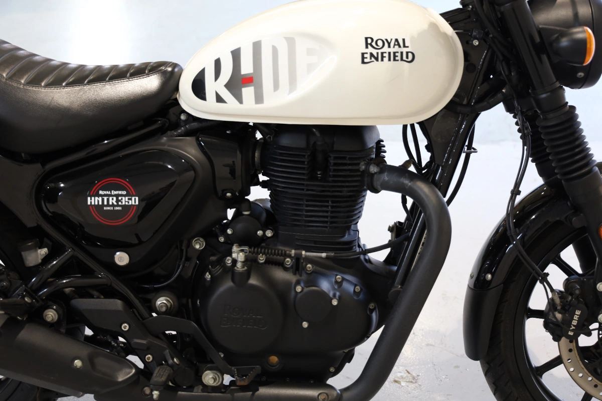 ROYAL ENFIELD HNTR 350 Dapper Abs