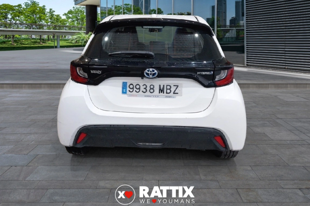 TOYOTA yaris iii 2017 Yaris 5p 1.5 Active