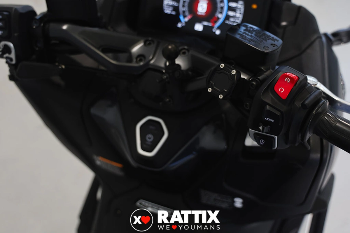 YAMAHA T-Max 560 Tech Max Abs my22