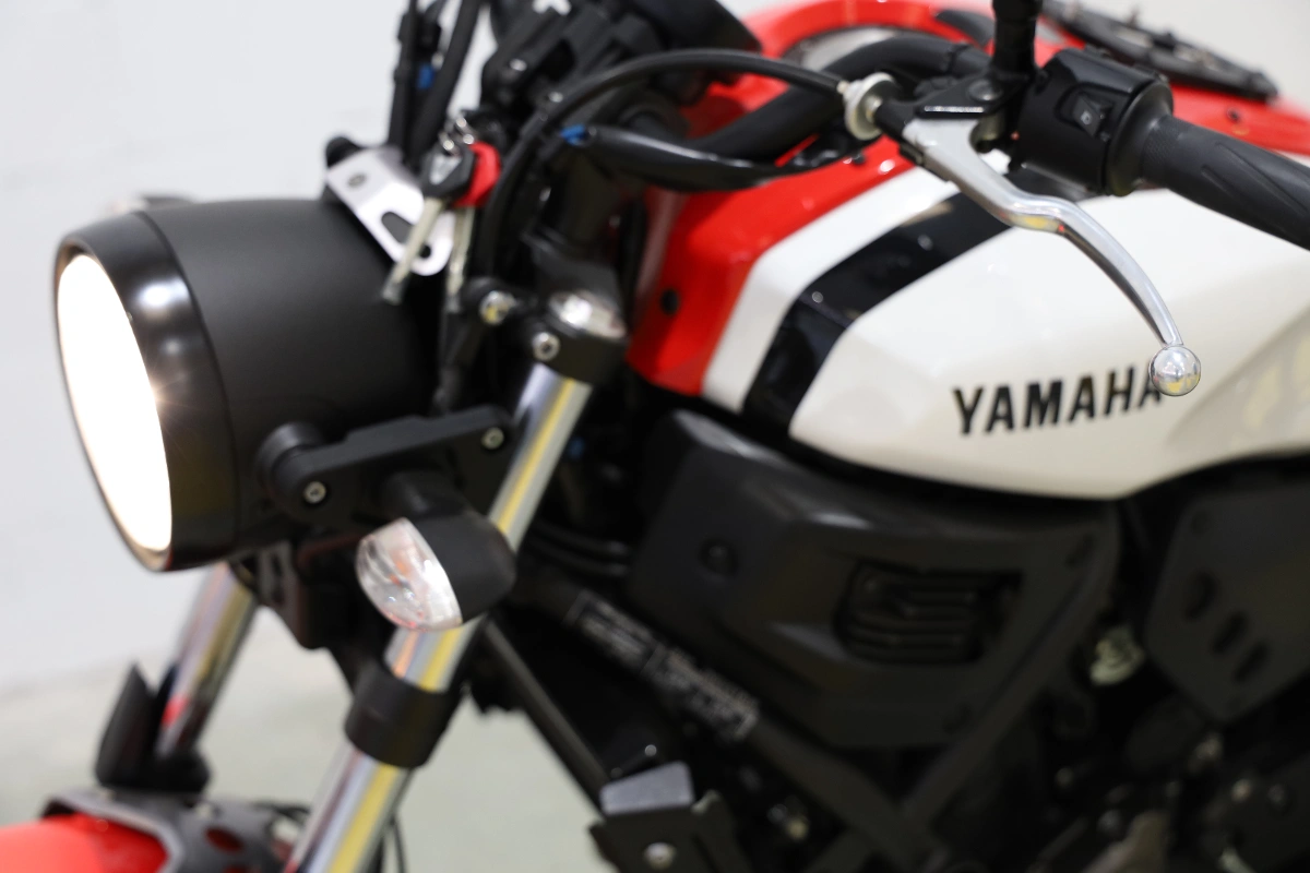 YAMAHA XSR 700 Abs