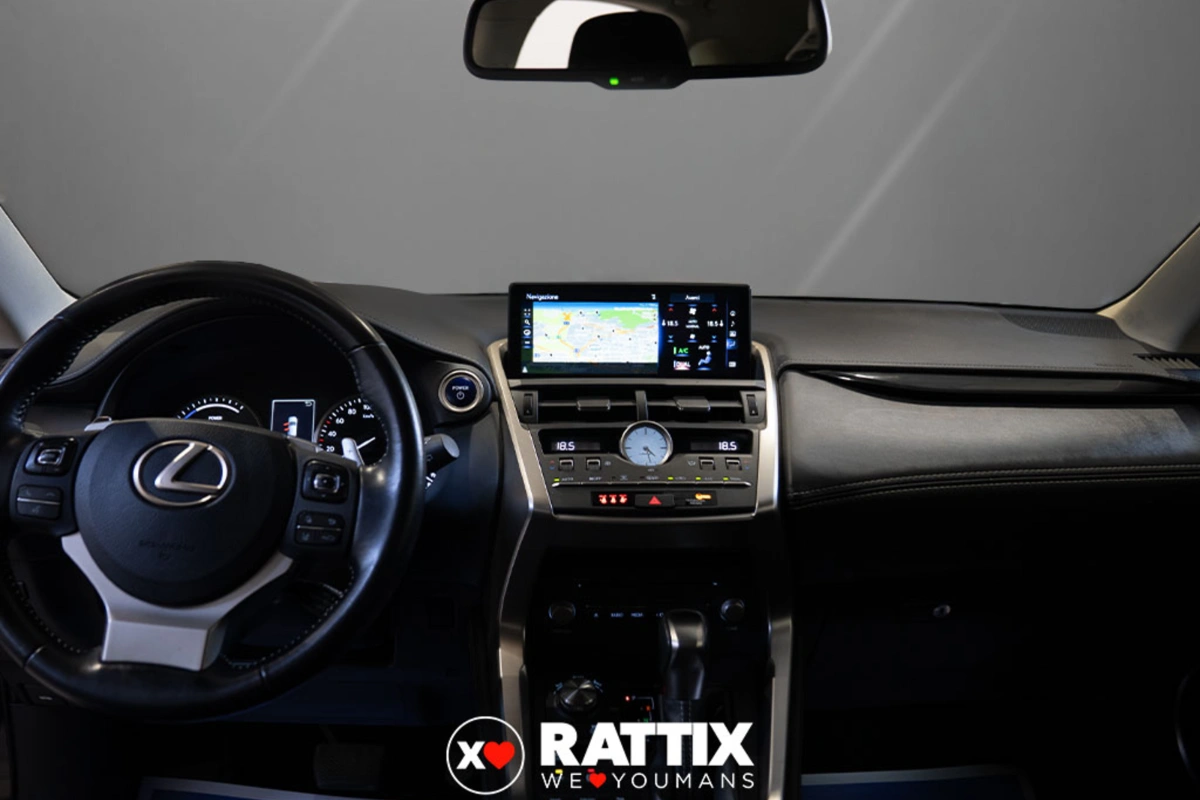 LEXUS NX 300h 2.5 Business 2wd cvt NX 300h 2.5 Business 2wd cvt
