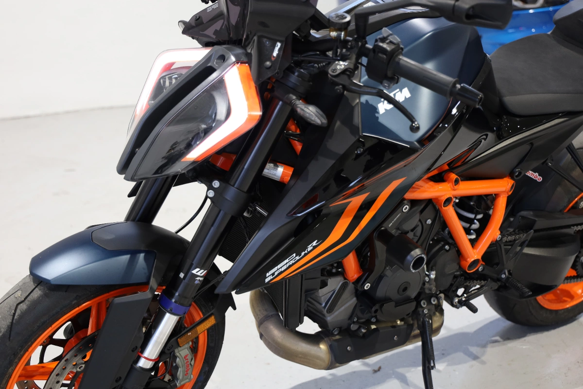 KTM 1290 Super Duke R Evo my22
