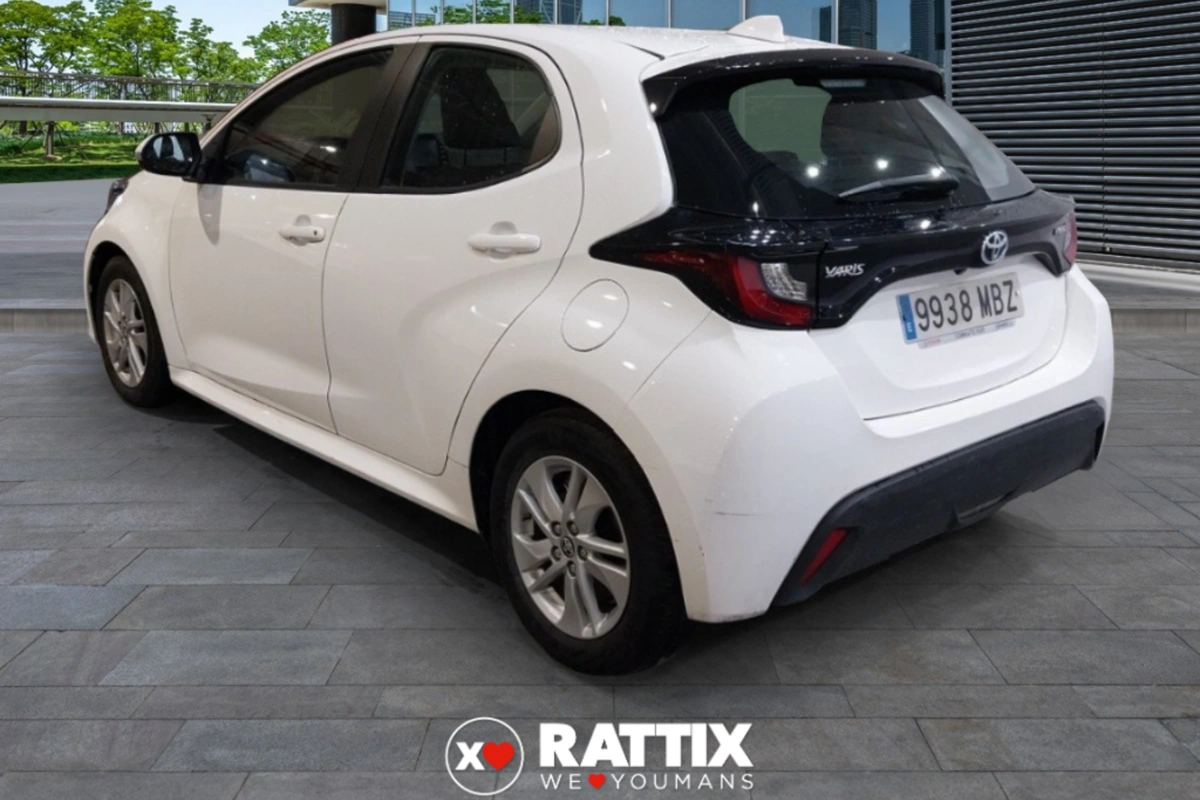 TOYOTA yaris iii 2017 Yaris 5p 1.5 Active