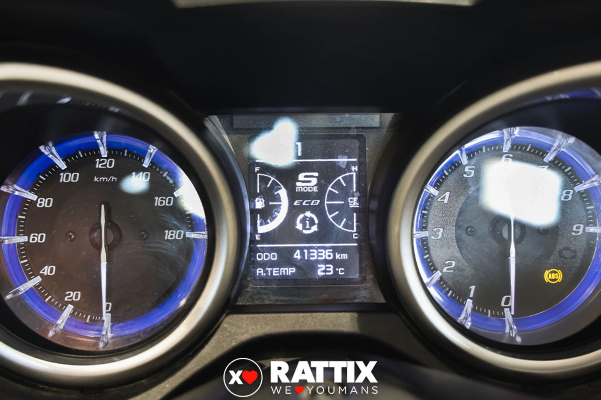 YAMAHA T-Max 530 SX Abs my19