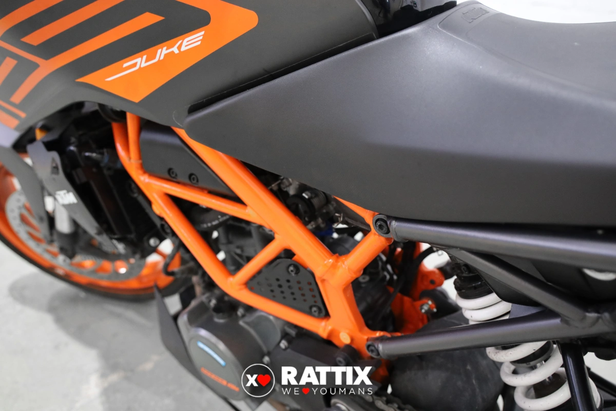 KTM 125 Duke Abs my24