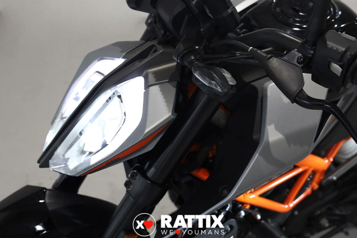 KTM 125 Duke Abs my21