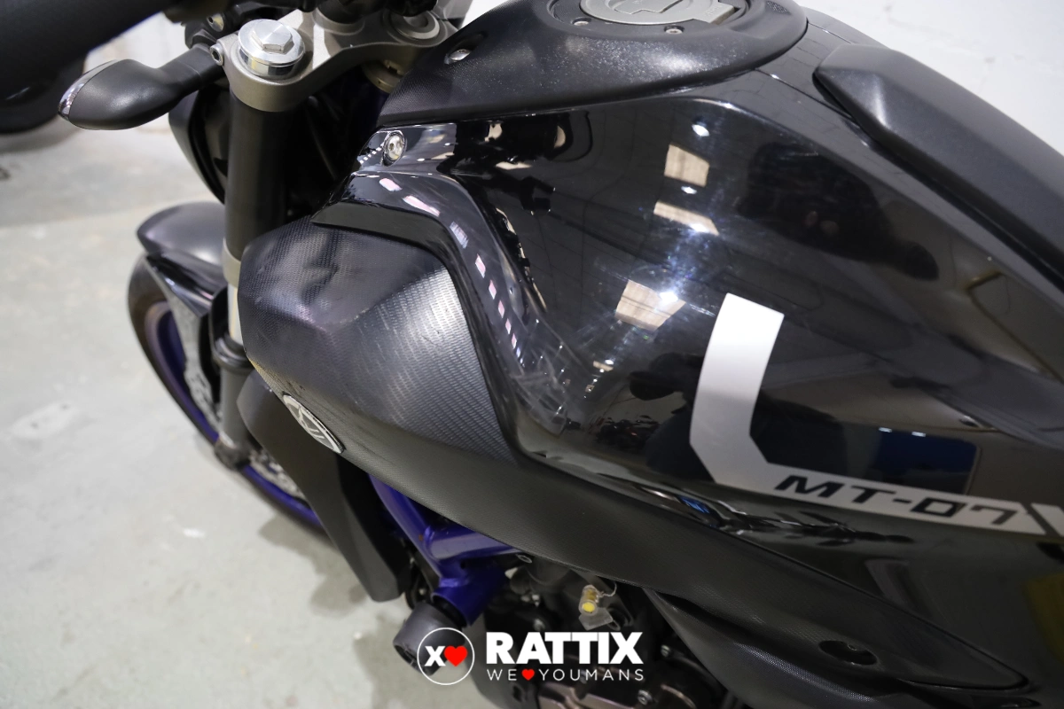 YAMAHA MT-07 690 Abs