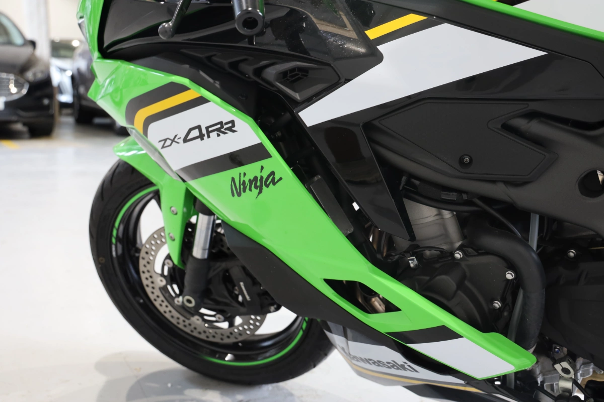 KAWASAKI Ninja ZX-4R Abs my24