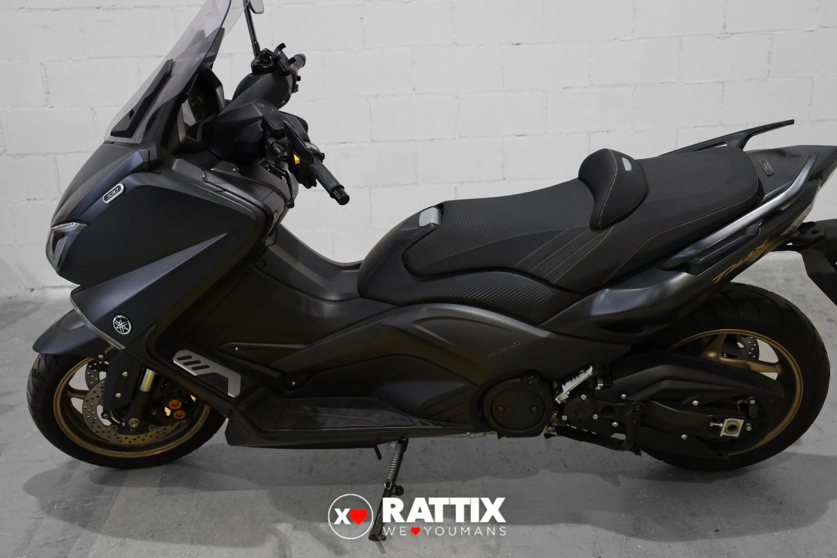 YAMAHA T-Max 530 ABS