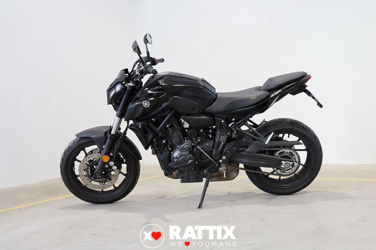 YAMAHA MT-07 690 MT-07 690