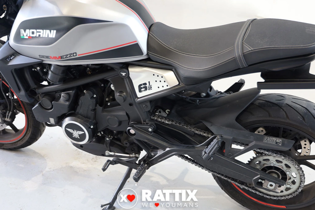 MOTO MORINI Seiemmezzo STR 650 Abs