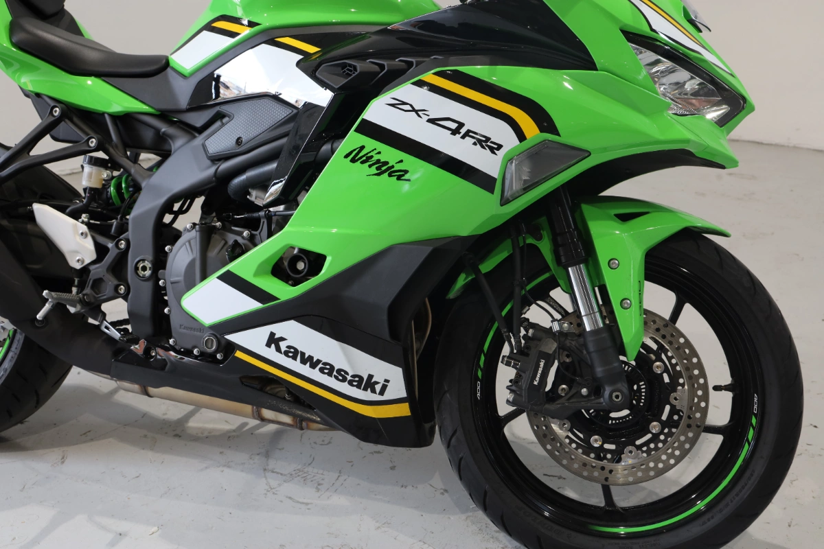 KAWASAKI Ninja ZX-4R Abs my24