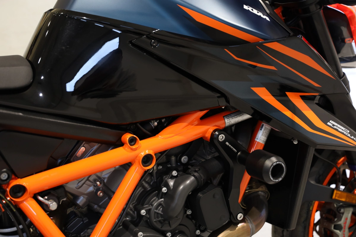 KTM 1290 Super Duke R Evo my22