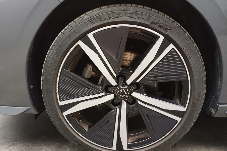 Peugeot 308 SW 1.2 Puretech t 130CV GT EAT8 Grigio Selenium  Aziendale foto danni 30