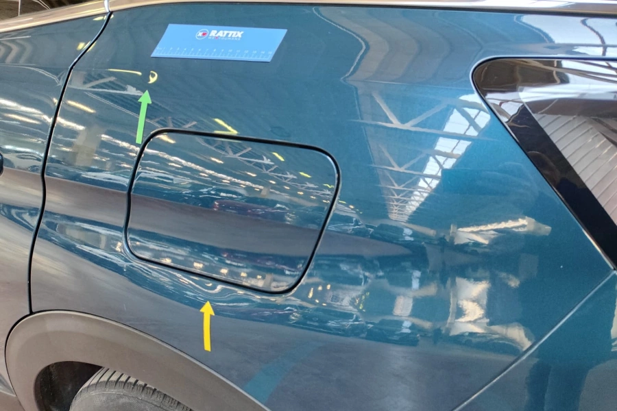 Peugeot 3008 1.6 Hybrid4 300CV GT Pack e-EAT8 Blue Celebes  Aziendale foto danni 40