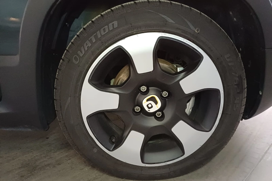 Fiat Panda Pandina 1.0 firefly hybrid 70CV Cross Verde Foresta  Aziendale foto danni 37