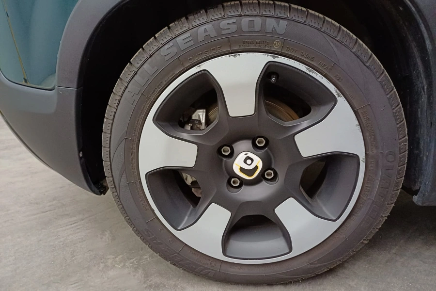 Fiat Panda Pandina 1.0 firefly hybrid 70CV Cross Verde Foresta  Aziendale foto danni 39