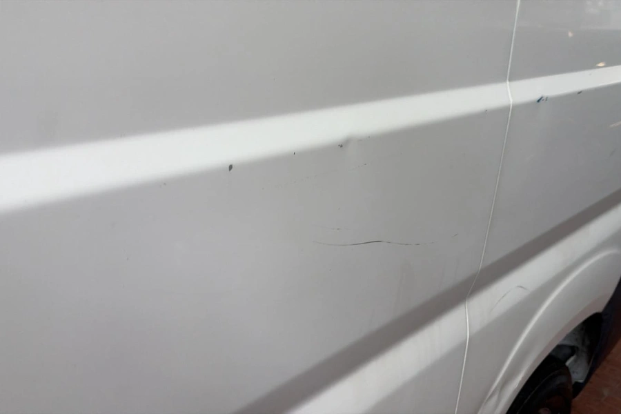 Peugeot Boxer 330 2.2 bluehdi 140CV L1H1 Affaire (IVA ESCLUSA) Bianco Banchisa  Aziendale foto danni 25