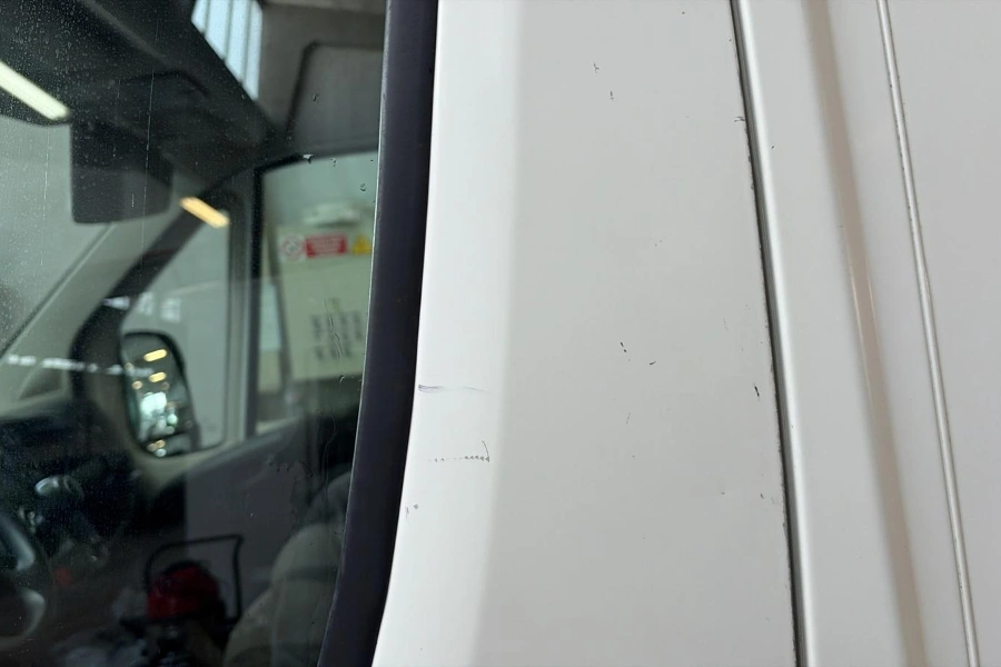 Peugeot Boxer 330 2.2 bluehdi 140CV L1H1 Affaire (IVA ESCLUSA) Bianco Banchisa  Aziendale foto danni 44