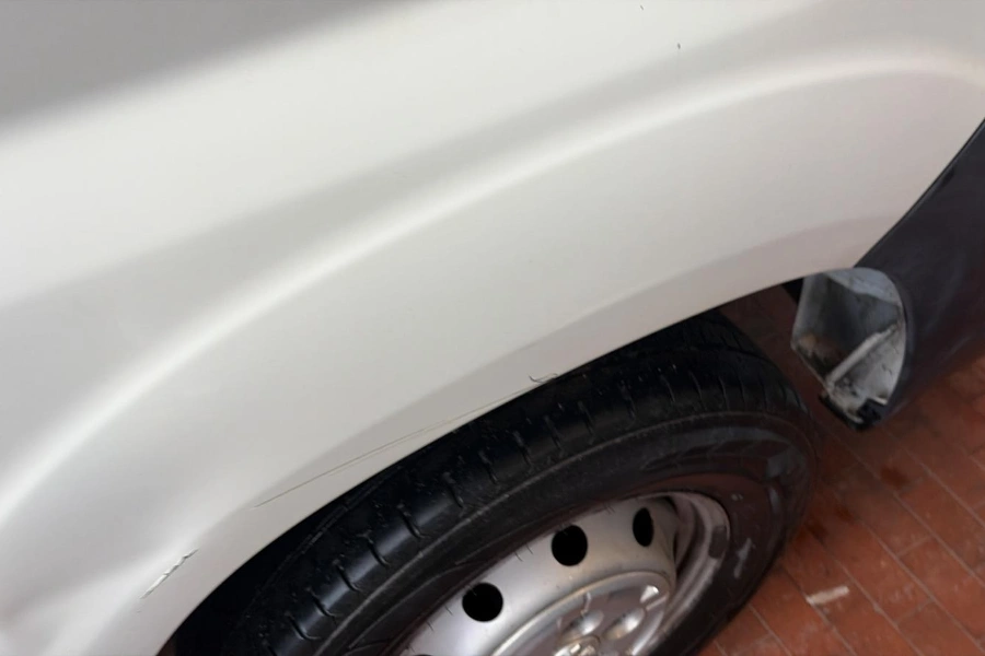 Peugeot Boxer 330 2.2 bluehdi 140CV L1H1 Affaire (IVA ESCLUSA) Bianco Banchisa  Aziendale foto danni 53