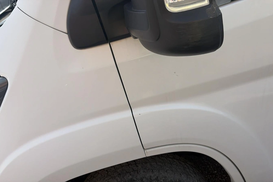 Peugeot Boxer 330 2.2 bluehdi 140CV L1H1 Premium (IVA ESCLUSA) Kaolin White  Aziendale foto danni 31