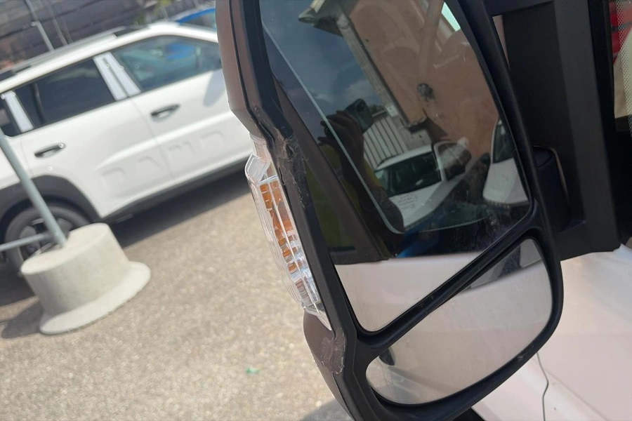 Peugeot Boxer 330 2.2 bluehdi 140CV L1H1 Premium (IVA ESCLUSA) Kaolin White  Aziendale foto danni 37