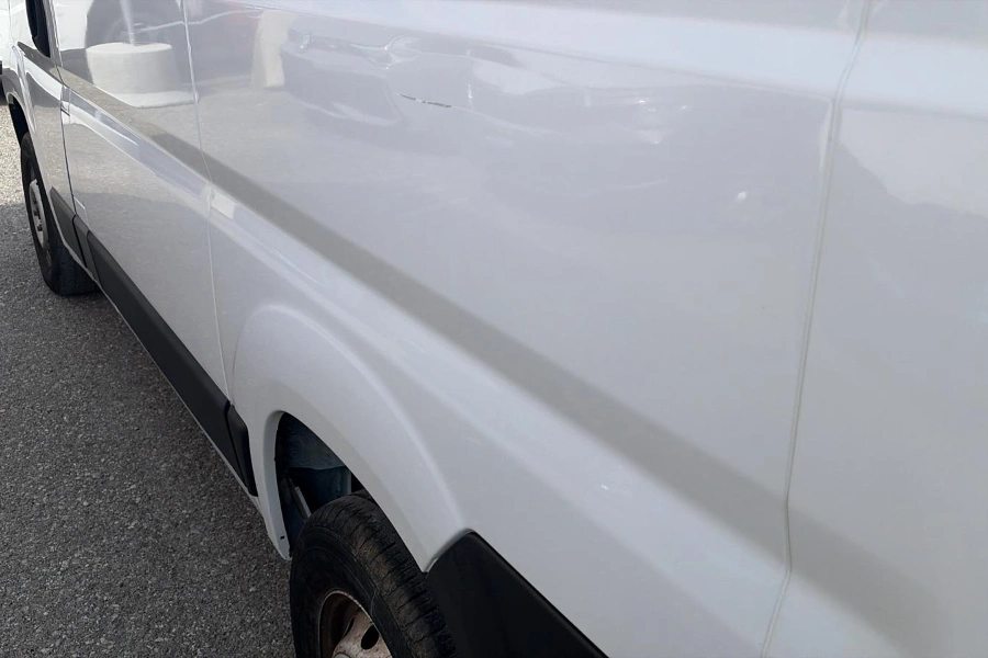 Peugeot Boxer 330 2.2 bluehdi 140CV L1H1 Premium (IVA ESCLUSA) Kaolin White  Aziendale foto danni 42