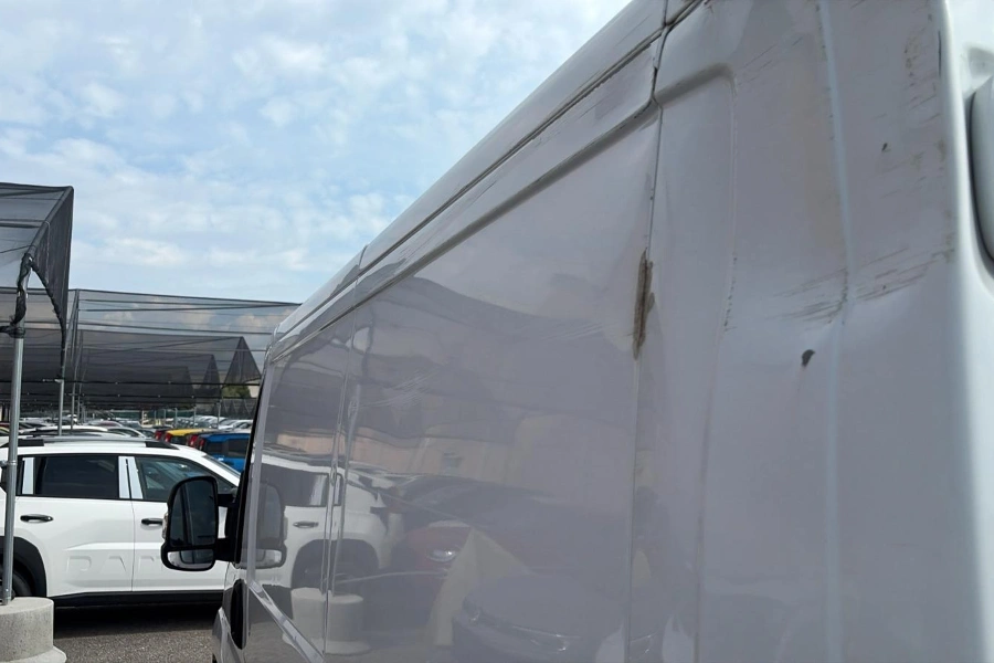 Peugeot Boxer 330 2.2 bluehdi 140CV L1H1 Premium (IVA ESCLUSA) Kaolin White  Aziendale foto danni 44