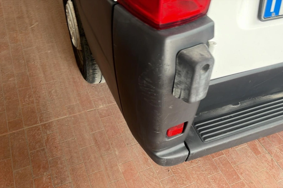 Peugeot Boxer 330 2.2 bluehdi 140CV L1H1 Premium (IVA ESCLUSA) Kaolin White  Aziendale foto danni 47