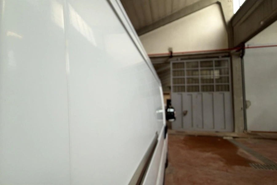 Peugeot Boxer 330 2.2 bluehdi 140CV L1H1 Premium (IVA ESCLUSA) Kaolin White  Aziendale foto danni 54